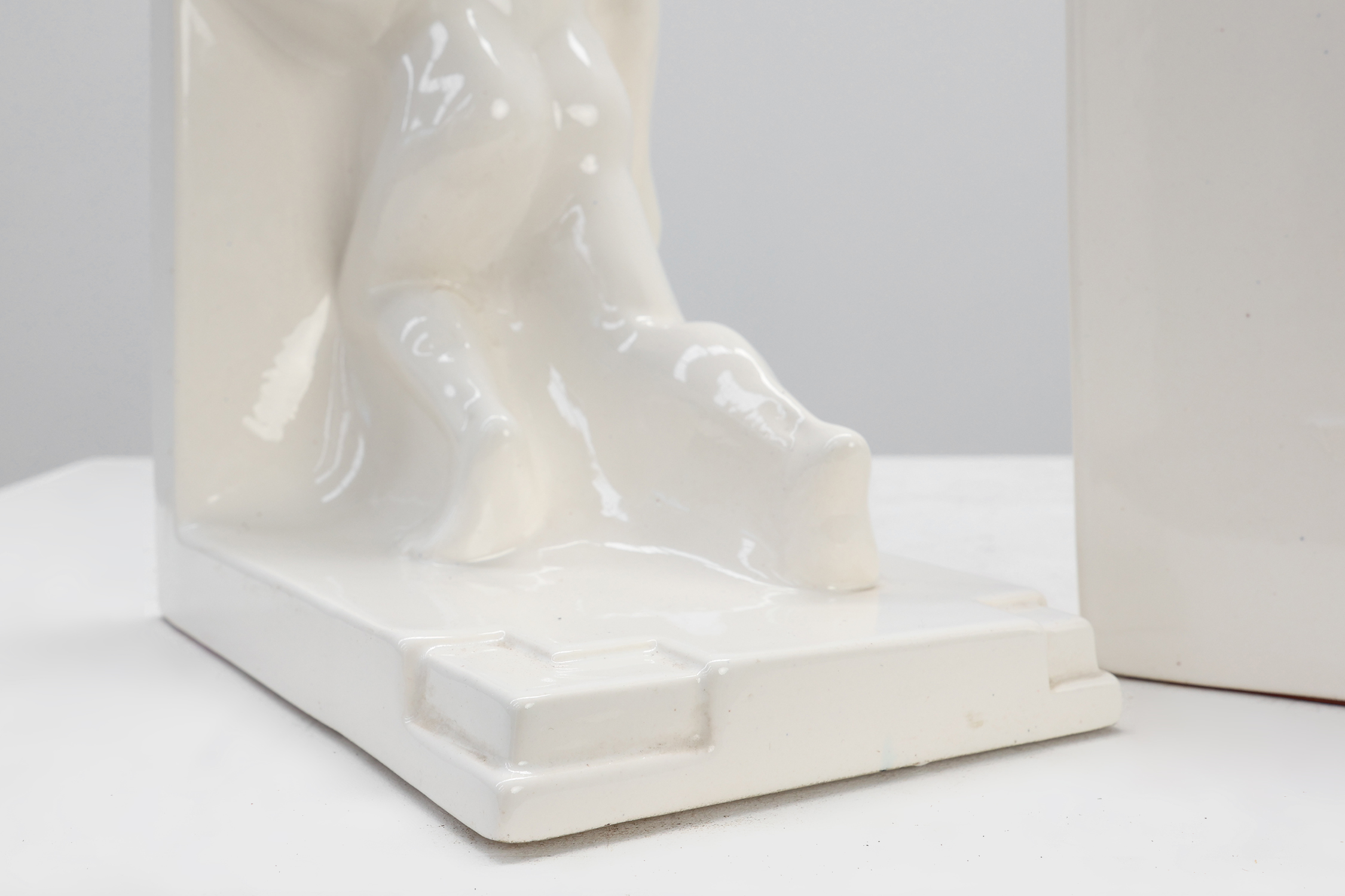 Pair Ceramic bookends by Godofridus Boonekamp for Plateelbakkerij Schoonhoven, Netherlands ca. 1920thumbnail